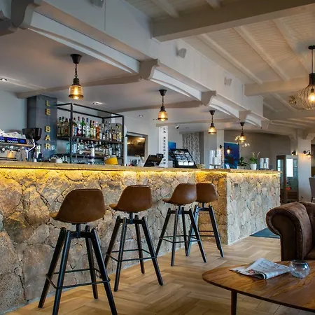 Hotell Calavita Rooftop &