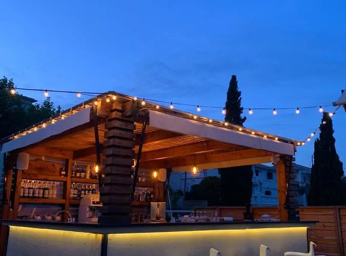 Calavita Rooftop & Hotell 4*