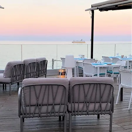 Hotel Calavita Rooftop & Spa 4* San-Martino-di-Lota