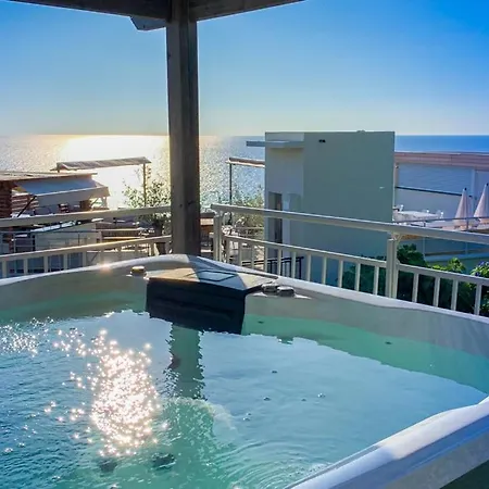 Hotel Calavita Rooftop & Spa