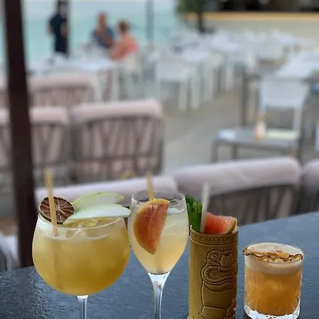 Ξενοδοχείο Calavita Rooftop &