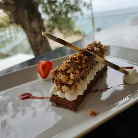 Hotel Calavita Rooftop & Spa 4* San-Martino-di-Lota